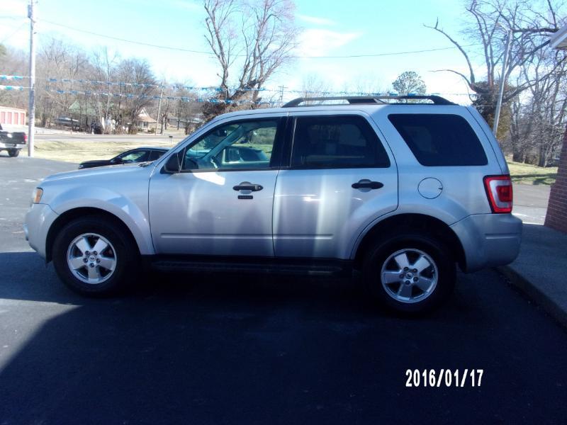 Ford Escape XLT FWD 2011