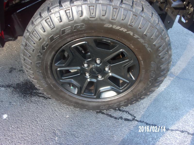 Jeep Wrangler Sport 4WD 2016