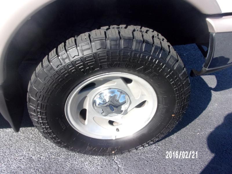 Ford F-150 XL SuperCab Flareside 4WD 1998