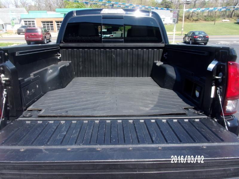 Toyota Tacoma SR5 Double Cab Long Bed V6 6AT 4WD 2018