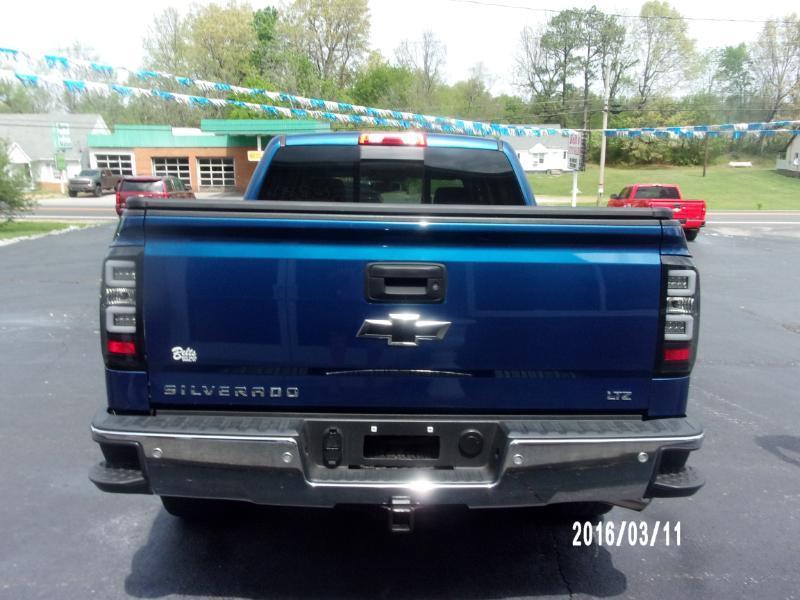 Chevrolet Silverado 1500 LTZ Crew Cab 4WD 2017