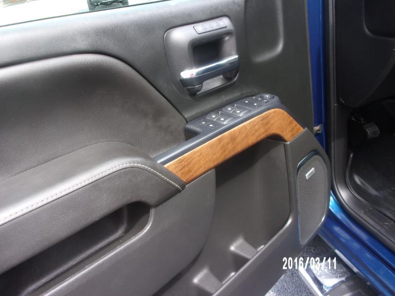 Chevrolet Silverado 1500 LTZ Crew Cab 4WD 2017