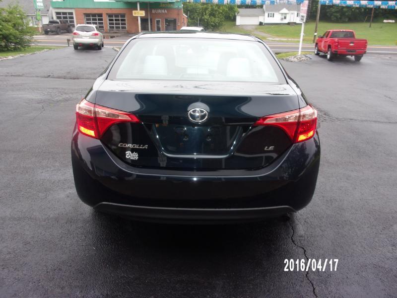 Toyota Corolla XLE CVT 2019