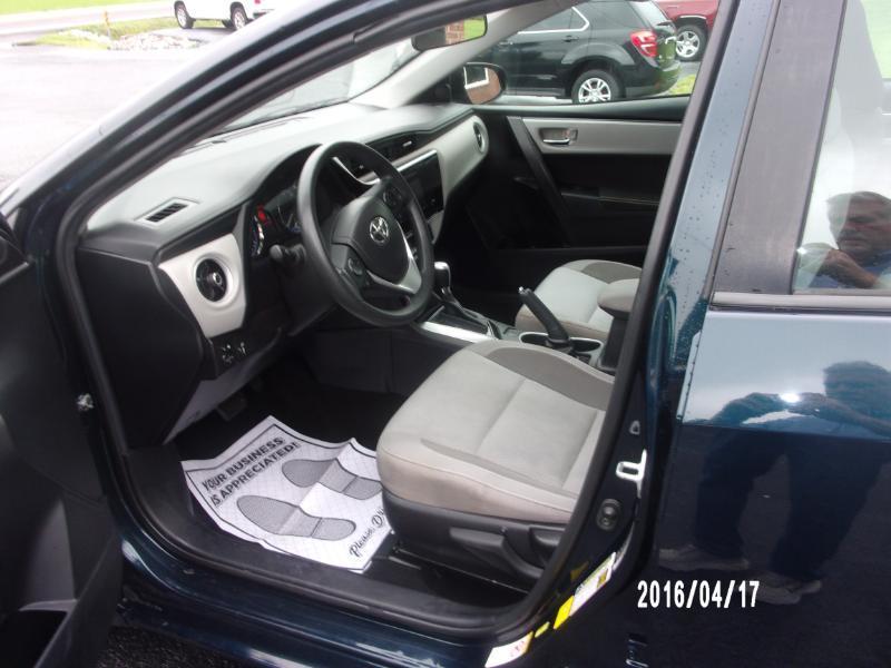 Toyota Corolla XLE CVT 2019