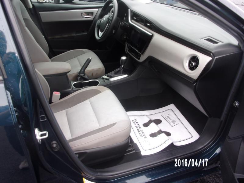 Toyota Corolla XLE CVT 2019