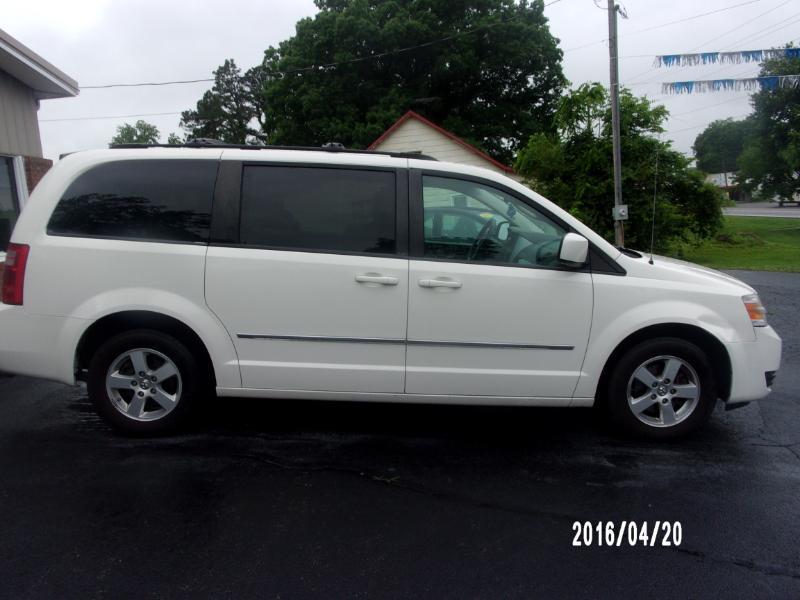 Dodge Grand Caravan SXT 2010