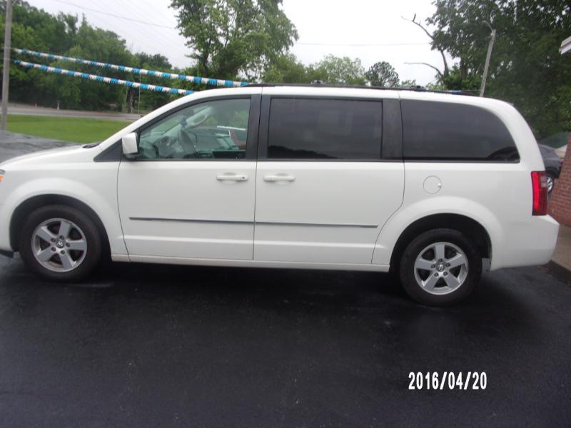 Dodge Grand Caravan SXT 2010
