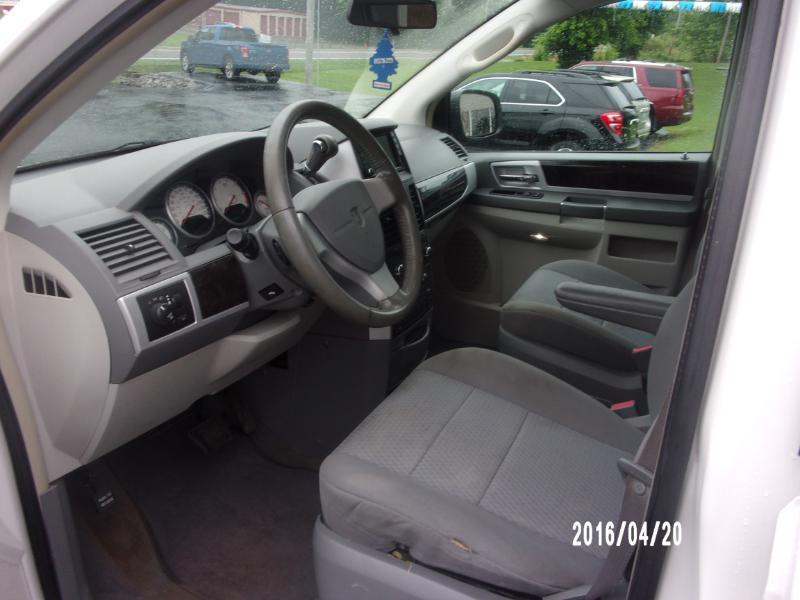 Dodge Grand Caravan SXT 2010