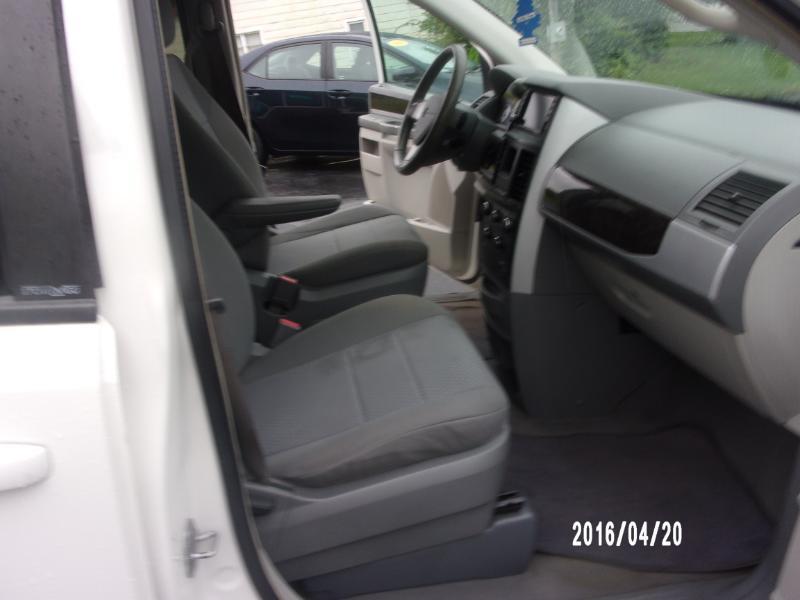 Dodge Grand Caravan SXT 2010
