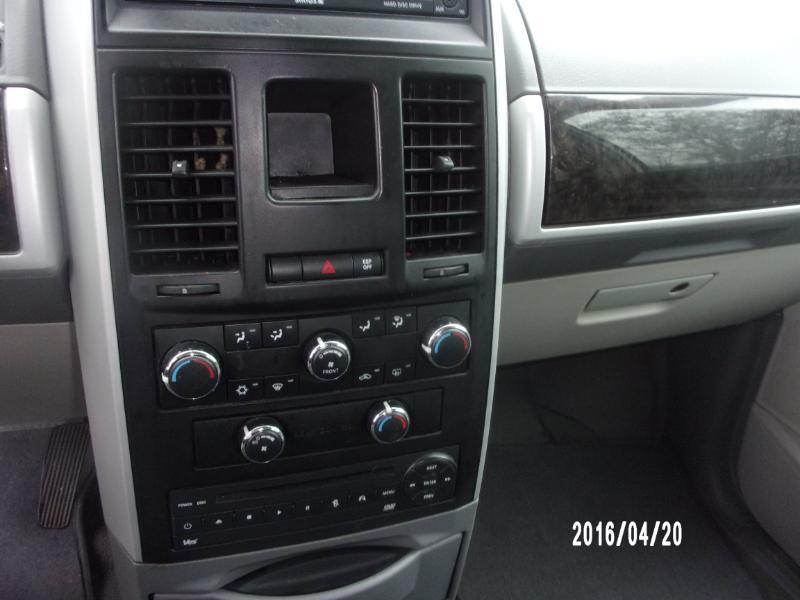Dodge Grand Caravan SXT 2010