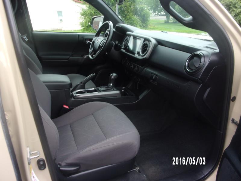 Toyota Tacoma SR5 Double Cab Long Bed V6 6AT 2WD 2016