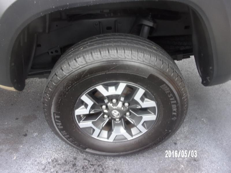 Toyota Tacoma SR5 Double Cab Long Bed V6 6AT 2WD 2016