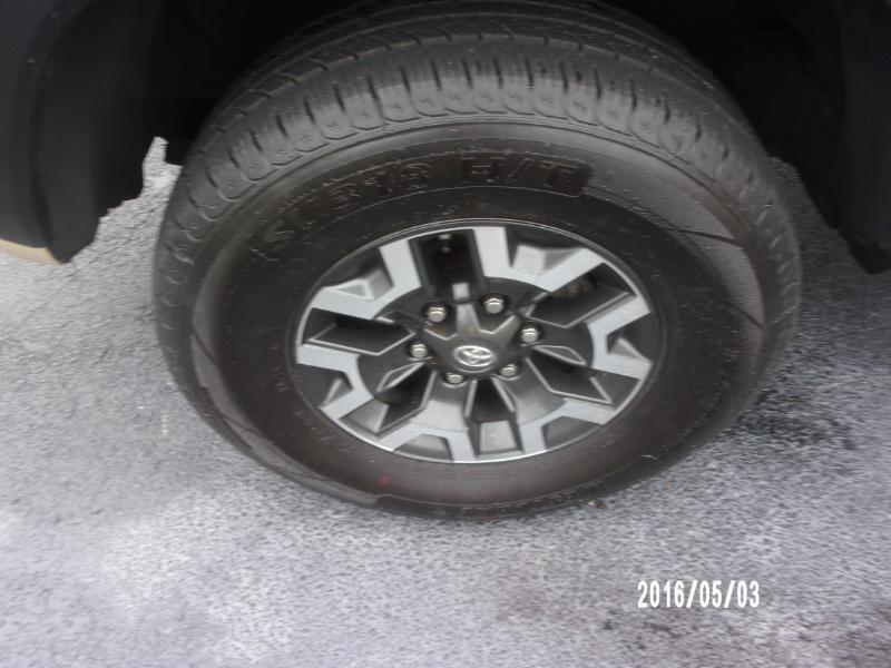 Toyota Tacoma SR5 Double Cab Long Bed V6 6AT 2WD 2016