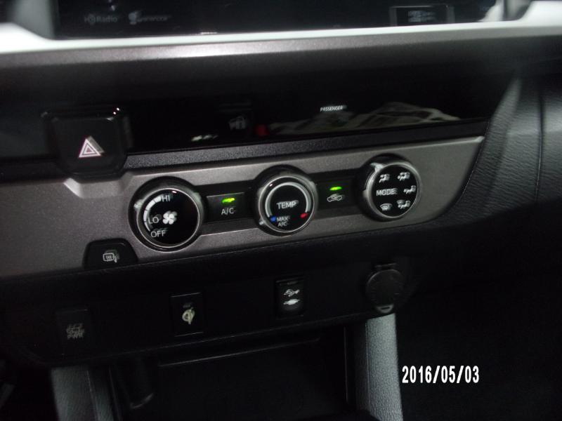 Toyota Tacoma SR5 Double Cab Long Bed V6 6AT 2WD 2016