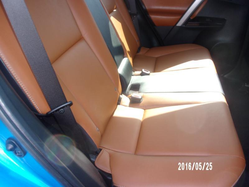 Toyota RAV4 Limited FWD 2017