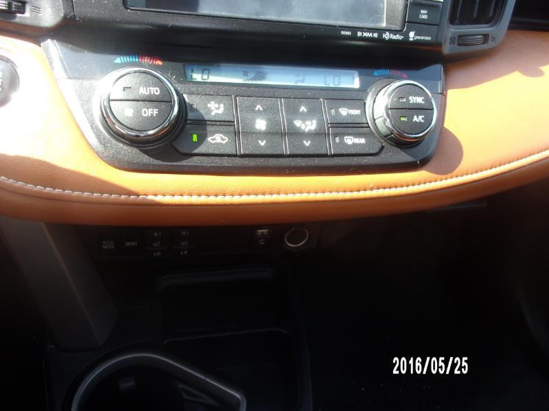 Toyota RAV4 Limited FWD 2017
