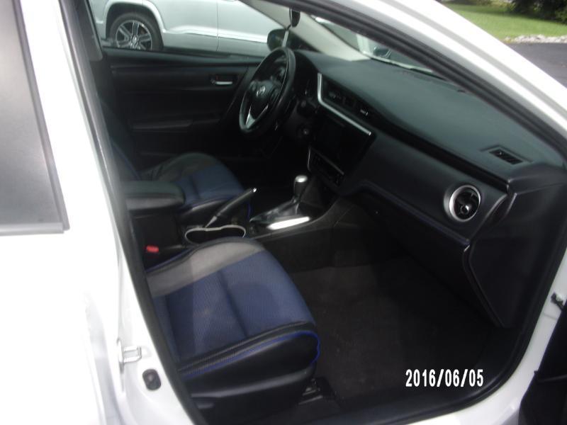 Toyota Corolla L CVT 2018