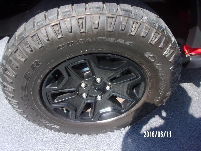 Jeep Wrangler Sport 4WD 2016