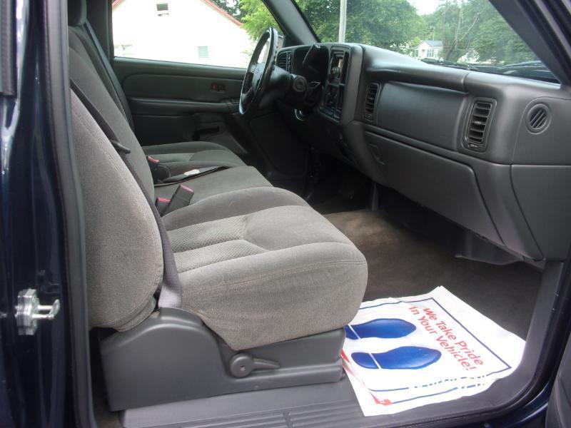 Chevrolet Silverado 1500 LS 4WD 2006