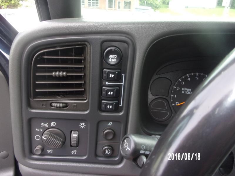 Chevrolet Silverado 1500 LS 4WD 2006