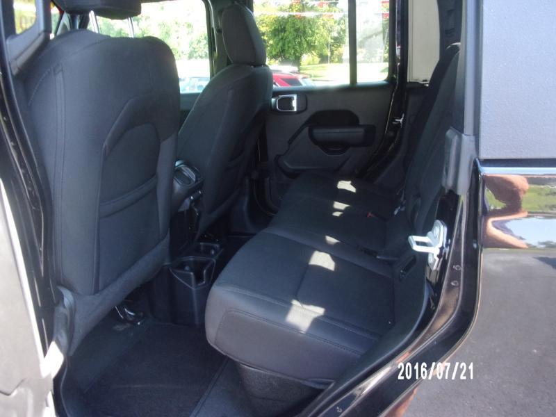 Jeep Gladiator Sport S 2022