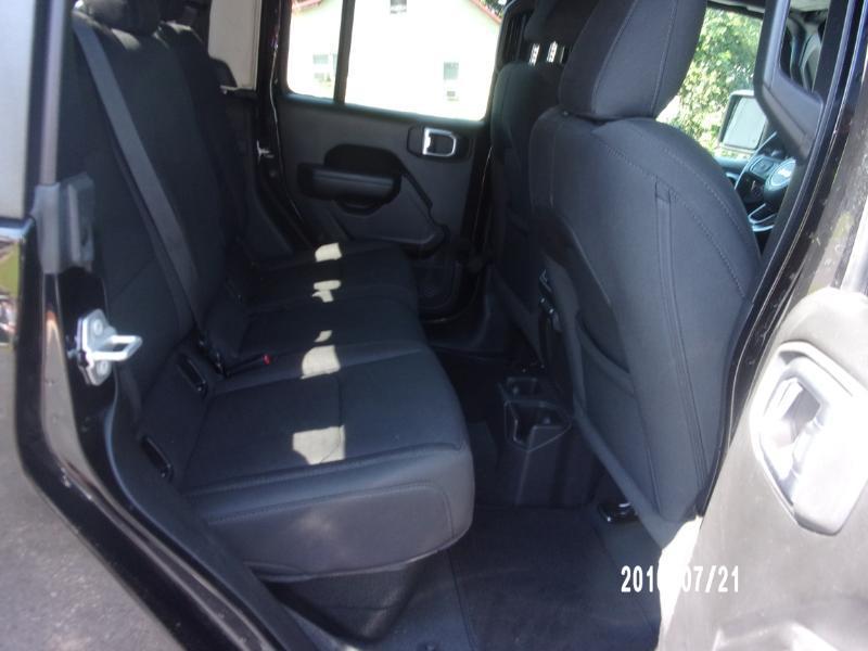 Jeep Gladiator Sport S 2022