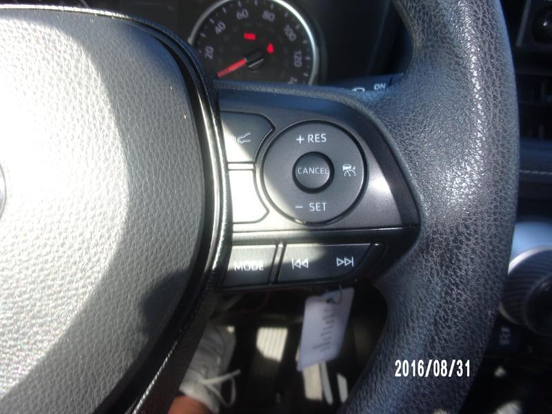 Toyota RAV4 LE 2019