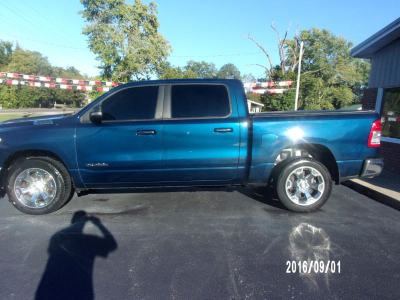 RAM 1500 Big Horn Crew Cab SWB 4WD 2020
