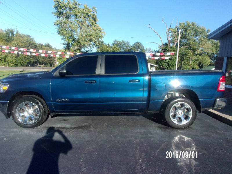 RAM 1500 Big Horn Crew Cab SWB 4WD 2020