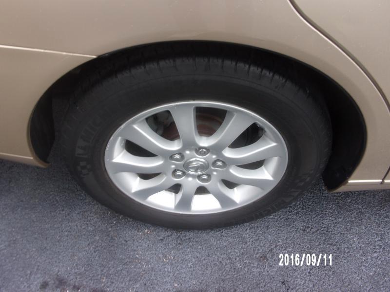 Lexus ES 300 Sedan 2002