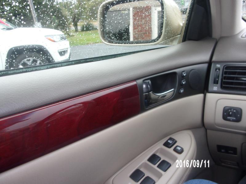Lexus ES 300 Sedan 2002