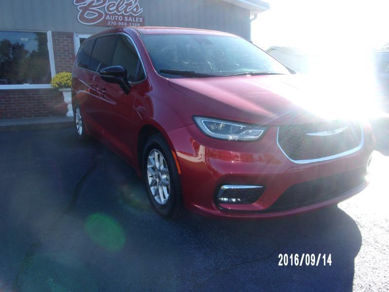 Chrysler Pacifica Select 2025