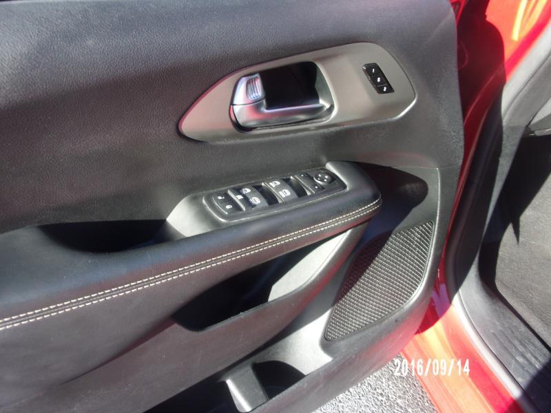 Chrysler Pacifica Select 2025