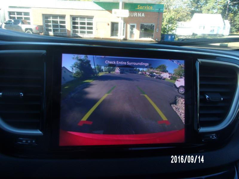 Chrysler Pacifica Select 2025