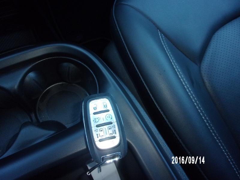Chrysler Pacifica Select 2025