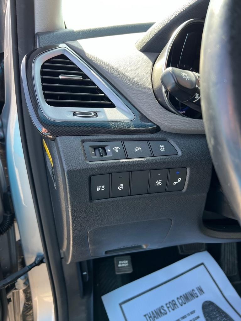 Hyundai Santa Fe FWD 4dr Limited 2016