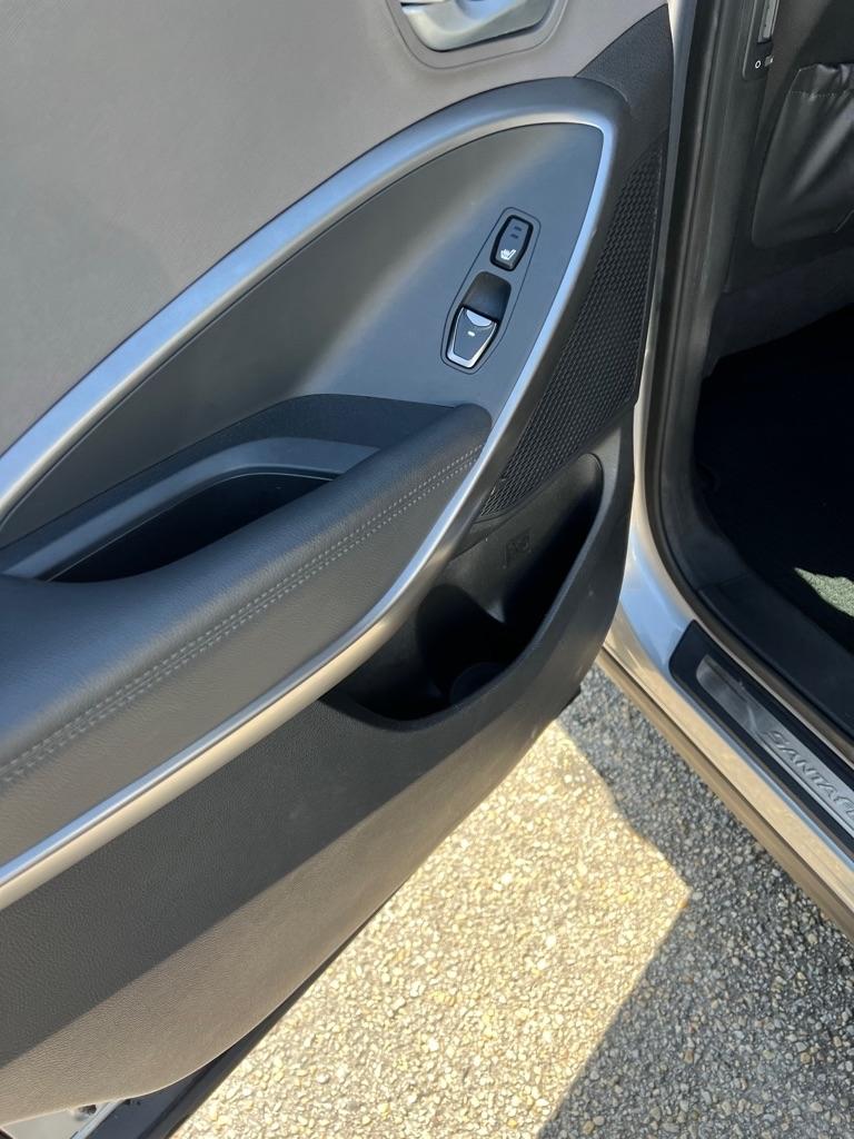 Hyundai Santa Fe FWD 4dr Limited 2016