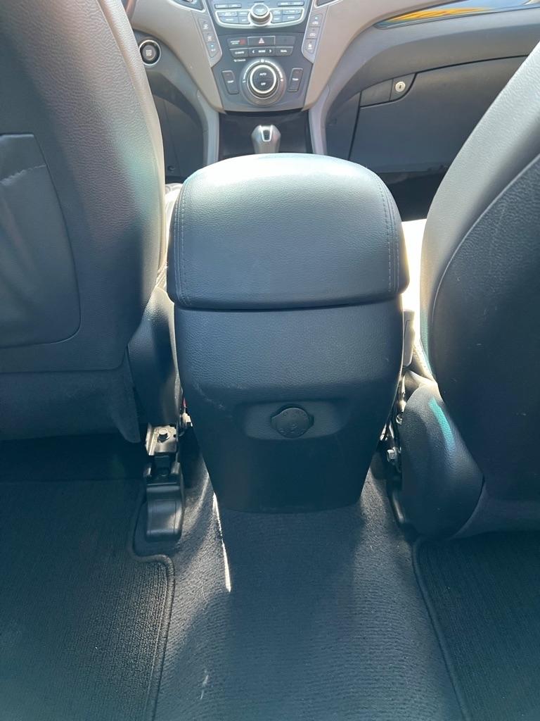 Hyundai Santa Fe FWD 4dr Limited 2016