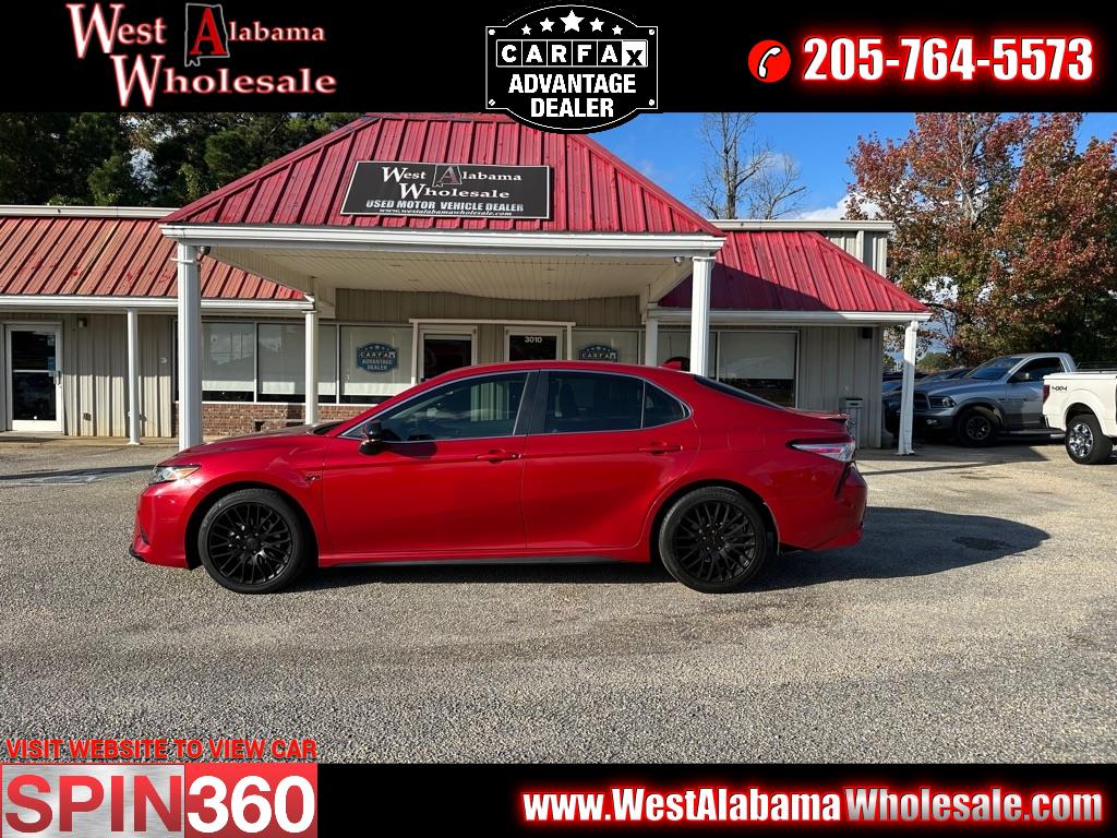 2020 Toyota Camry SE