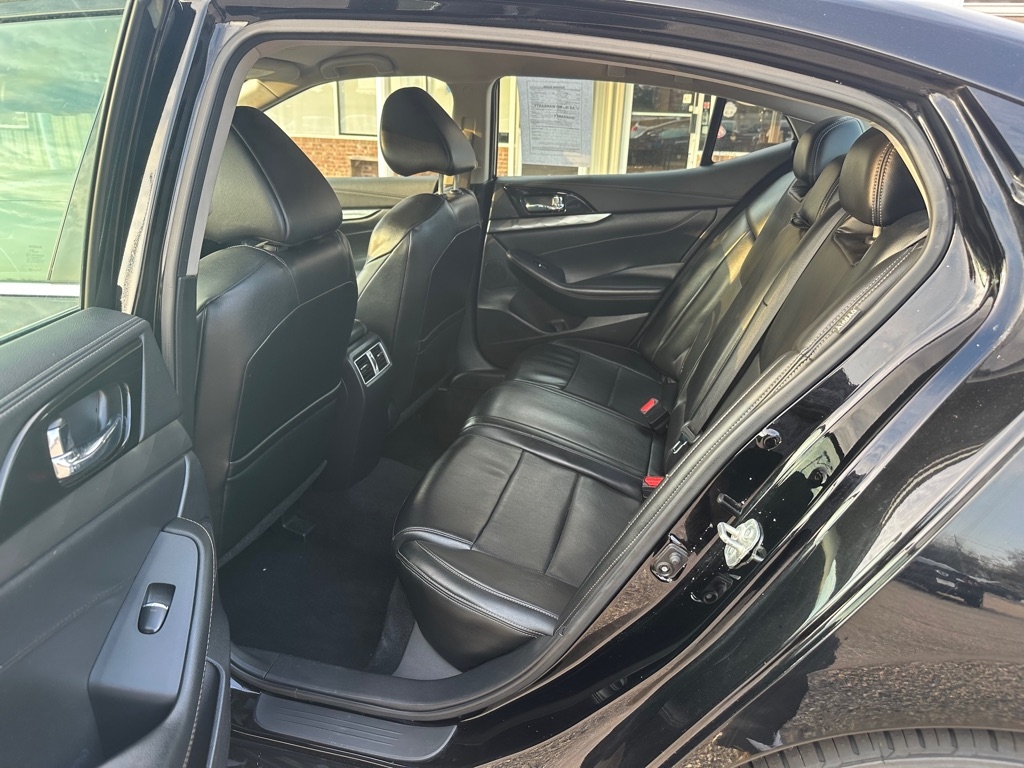 Nissan Maxima 3.5 SV 2020