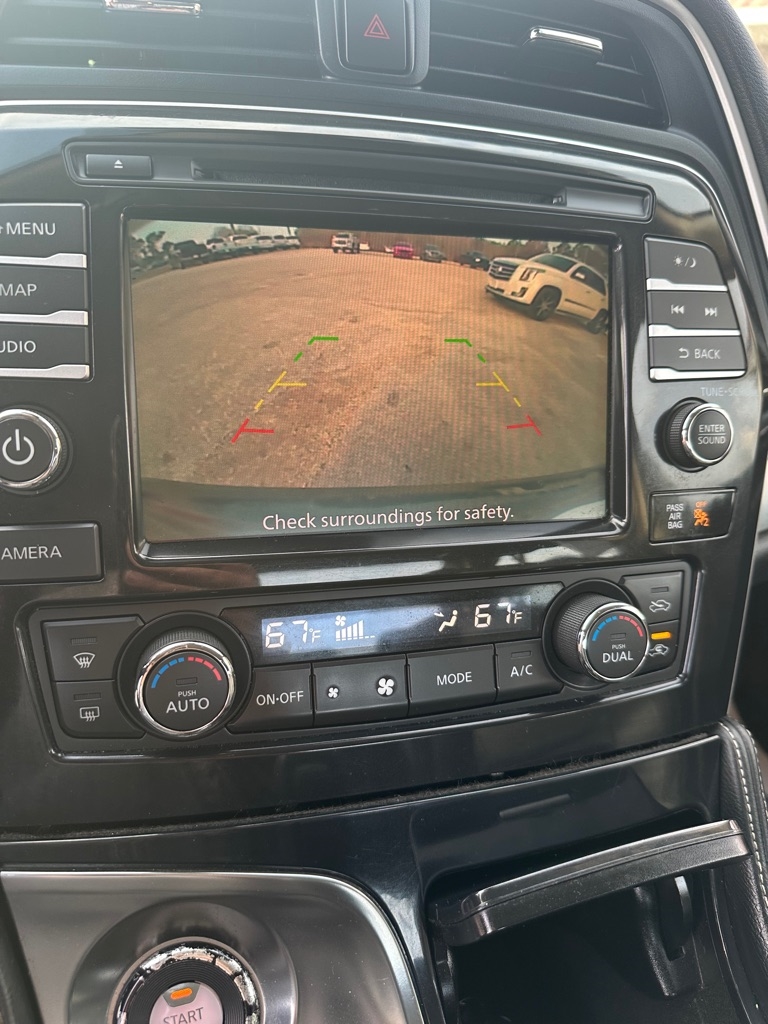 Nissan Maxima 3.5 SV 2020