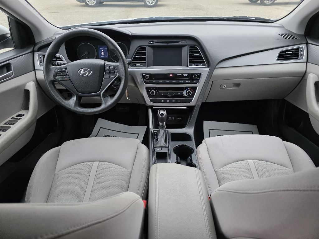 Hyundai Sonata SE 2016