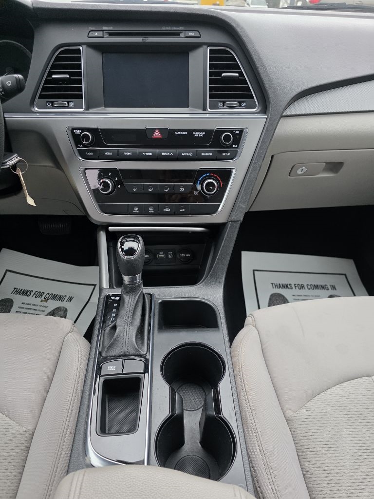 Hyundai Sonata SE 2016