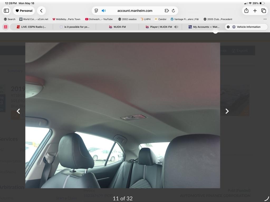 Toyota Camry SE 2019