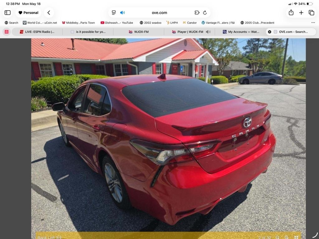 Toyota Camry SE 2021