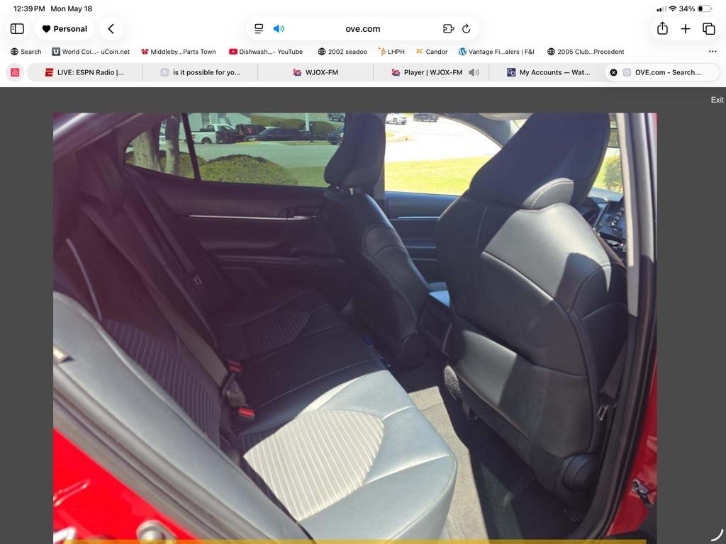 Toyota Camry SE 2021
