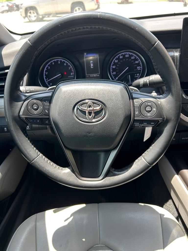 Toyota Camry SE 2023