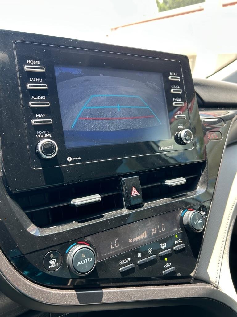 Toyota Camry SE 2023
