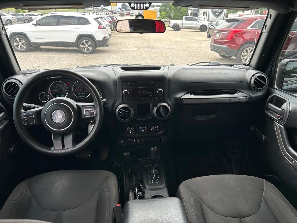 Jeep Wrangler Unlimited Sport 4WD 2016