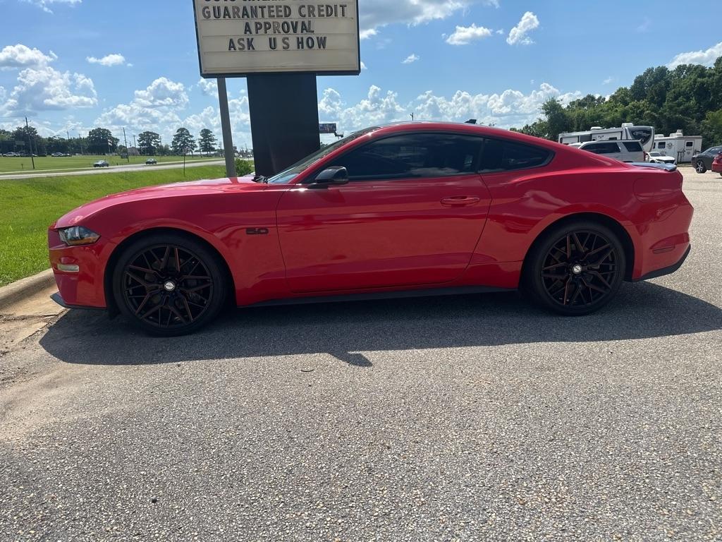 Ford Mustang GT Premium Coupe 2021
